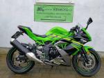 Klikněte pro detailní foto č. 1 - Kawasaki Ninja 125
