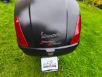 Klikněte pro detailní foto č. 11 - Vespa GTS 300i.e. Super (2011) velmi pěkná, 15tis.km, kufr, plexi