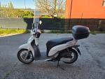 Klikněte pro detailní foto č. 2 - Honda SH 125i mode (2015) kufr, plexi