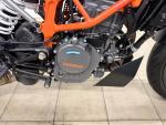 Klikněte pro detailní foto č. 8 - KTM 125 Duke,ABS,9000 KM,TOP