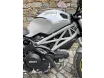 Klikněte pro detailní foto č. 12 - Ducati Monster 696