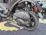 Klikněte pro detailní foto č. 12 - Piaggio MP3 300 Deep Black