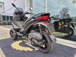 Klikněte pro detailní foto č. 6 - Piaggio MP3 300 Deep Black