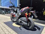 Klikněte pro detailní foto č. 7 - Aprilia SR GT 400 RALLY REPLICA
