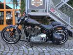 Klikněte pro detailní foto č. 5 - Harley-Davidson FXBRS Softail Breakout 114 cui - doplňky za 150 000,-