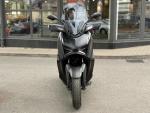 Klikněte pro detailní foto č. 3 - Yamaha XMAX 300 Tech MAX / 1 660 km / záruka