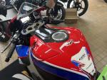 Klikněte pro detailní foto č. 12 - Honda CBR 1000 RR Fireblade SP2