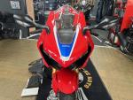 Klikněte pro detailní foto č. 3 - Honda CBR 1000 RR Fireblade SP2