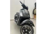 Klikněte pro detailní foto č. 4 - Vespa GTS 300 černá
