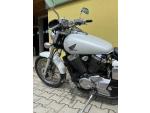 Klikněte pro detailní foto č. 11 - Honda VT 750 DC Black Widow