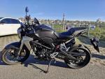 Klikněte pro detailní foto č. 1 - Honda CB 300 R