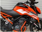 Klikněte pro detailní foto č. 2 - KTM 125 Duke ABS 11kW