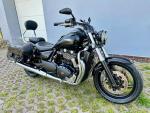 Klikněte pro detailní foto č. 2 - Triumph Thunderbird Storm