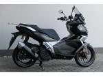 Klikněte pro detailní foto č. 3 - Voge SR1 125i ADV černá ( odpočet DPH ), 4-letá záruka
