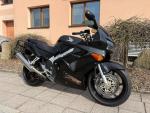 Klikněte pro detailní foto č. 2 - Honda VFR 800 F1