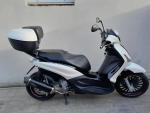 Klikněte pro detailní foto č. 1 - Piaggio Beverly 300, 2016, moc pěkný stav