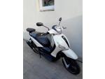 Klikněte pro detailní foto č. 2 - Piaggio Beverly 300, 2016, moc pěkný stav