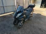 Klikněte pro detailní foto č. 2 - Peugeot Metropolis 400
