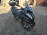 Klikněte pro detailní foto č. 4 - Peugeot Metropolis 400