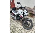Klikněte pro detailní foto č. 3 - Honda CB 125 F