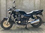 Klikněte pro detailní foto č. 2 - Yamaha XJR 1200 (1998)