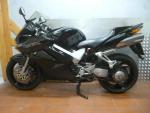 Klikněte pro detailní foto č. 4 - Honda VFR 800 VTEC