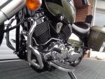 Klikněte pro detailní foto č. 7 - Yamaha XVS 1100 Drag Star Classic. Hodně vymazlený.