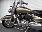 Klikněte pro detailní foto č. 8 - Yamaha XVS 1100 Drag Star Classic. Hodně vymazlený.