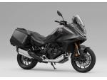 Klikněte pro detailní foto č. 1 - Honda NT 1100 - 2026 manuál šedá SKLADEM