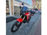 Klikněte pro detailní foto č. 3 - QJ Motor SRT 125 DX, Navigace a zrcadlení, bohatá cestovní výbava