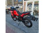 Klikněte pro detailní foto č. 6 - QJ Motor SRT 125 DX, Navigace a zrcadlení, bohatá cestovní výbava