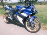 Klikněte pro detailní foto č. 2 - Yamaha YZF-R1
