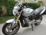 Klikněte pro detailní foto č. 10 - Honda CB 600 F Hornet