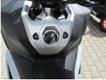 Klikněte pro detailní foto č. 10 - Aprilia SR GT 400