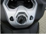 Klikněte pro detailní foto č. 11 - Aprilia SR GT 400