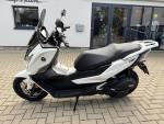 Klikněte pro detailní foto č. 4 - Voge SR1 125i GT