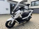 Klikněte pro detailní foto č. 5 - Voge SR1 125i GT