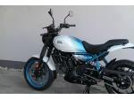 Klikněte pro detailní foto č. 12 - Royal Enfield Guerrilla 450 Brava Blue ( odpočet DPH )