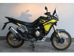 Klikněte pro detailní foto č. 2 - Voge 800 Rally Yellow Black ( odpočet DPH )