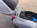 Klikněte pro detailní foto č. 9 - Vespa GTS 250i.e. (2005) plexi, kufr