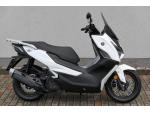Klikněte pro detailní foto č. 2 - Voge SR1 125i GT bílá ( odpočet DPH )
