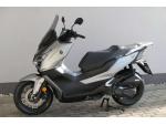 Klikněte pro detailní foto č. 4 - Voge SR1 125i GT šedá ( odpočet DPH )
