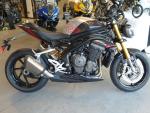 Klikněte pro detailní foto č. 2 - Triumph Speed Triple 1200 RS 