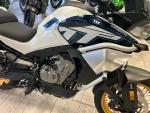 Klikněte pro detailní foto č. 11 - CFMOTO 700 MT Adventure 2026