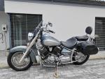 Klikněte pro detailní foto č. 12 - Yamaha XVS 1100 A DragStar Classic