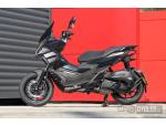 Klikněte pro detailní foto č. 8 - Aprilia SR GT 125, Skladem - Financování bez navýšení