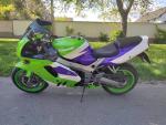 Klikněte pro detailní foto č. 4 - Kawasaki ZX-9R