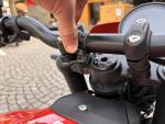 Klikněte pro detailní foto č. 11 - Royal Enfield Guerrilla 450 - APEX RED (Novinka)