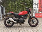 Klikněte pro detailní foto č. 2 - Royal Enfield Guerrilla 450 - APEX RED (Novinka)
