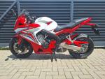 Klikněte pro detailní foto č. 1 - Honda CBR 650 F